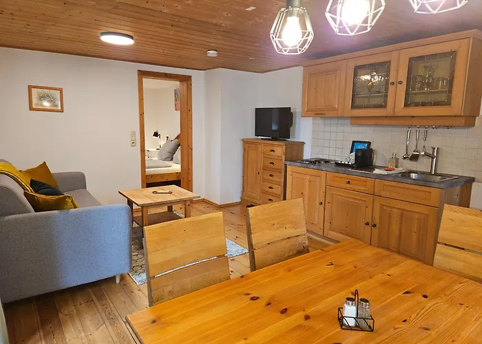 Gaestehaus Zum Giggerer Lägenhet *