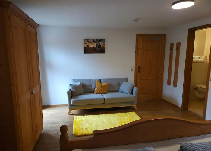 Gaestehaus Zum Giggerer Lägenhet *