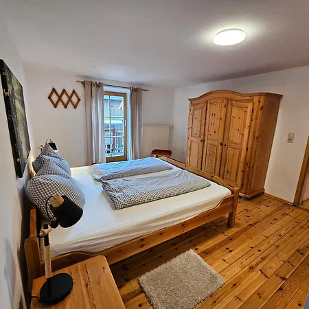 Lägenhet Gaestehaus Zum Giggerer *