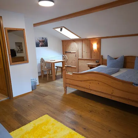 Lägenhet Gaestehaus Zum Giggerer