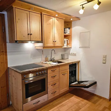 Gaestehaus Zum Giggerer Apartmán *